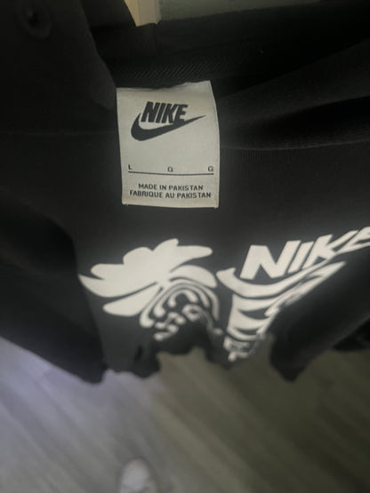 Nike have a Nike day hoodie size large